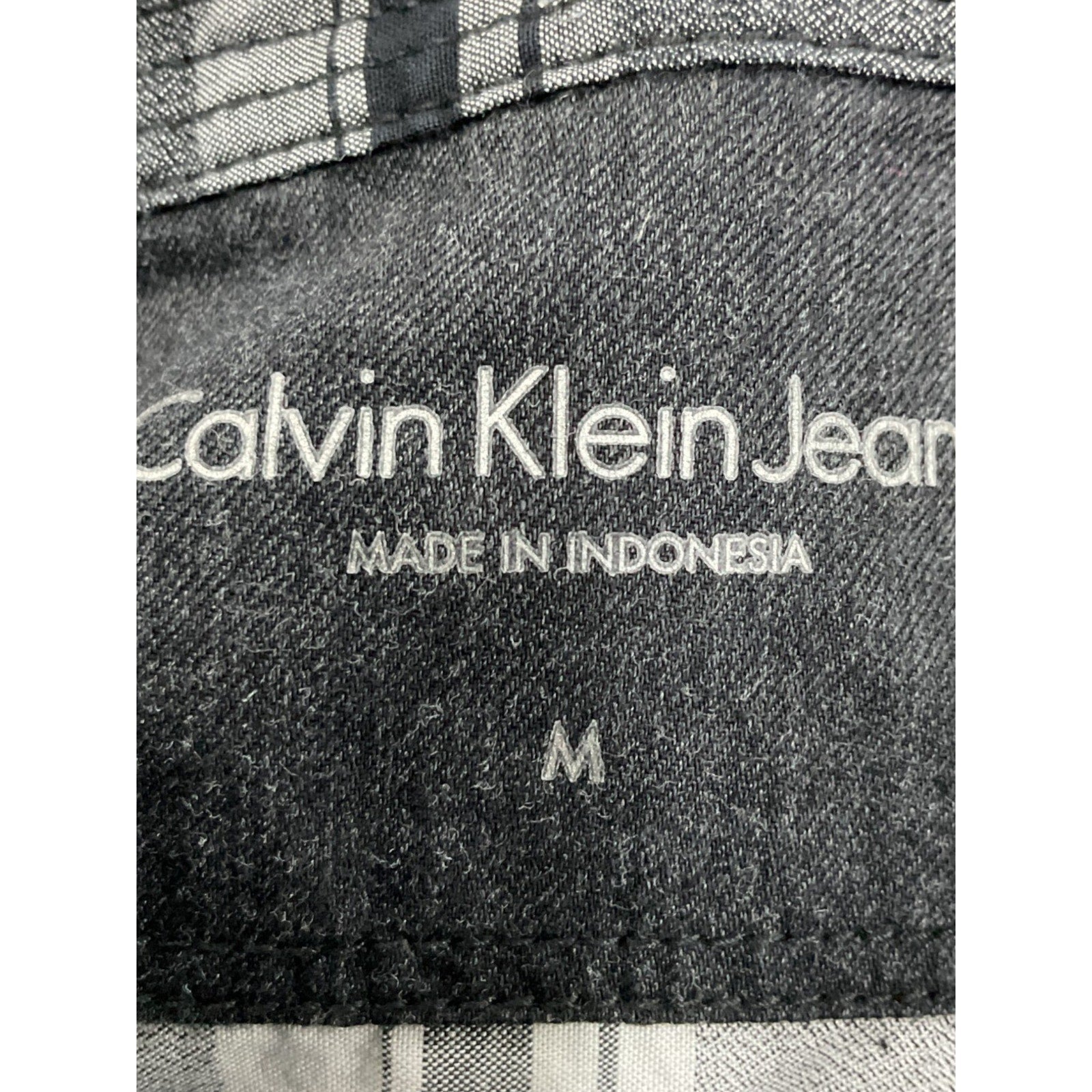 Camisa M (Calvin Klein)