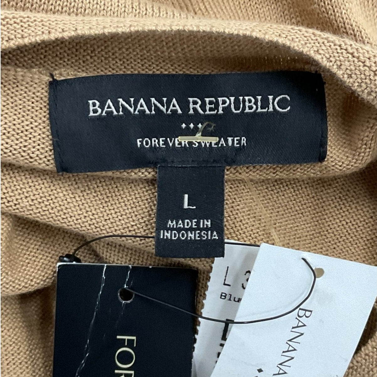 Sueter L (Banana Republic)