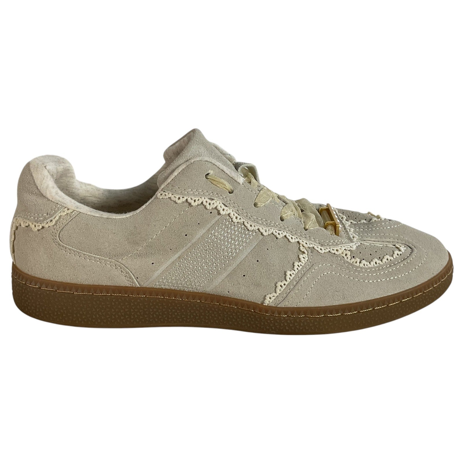 Tenis 8.5