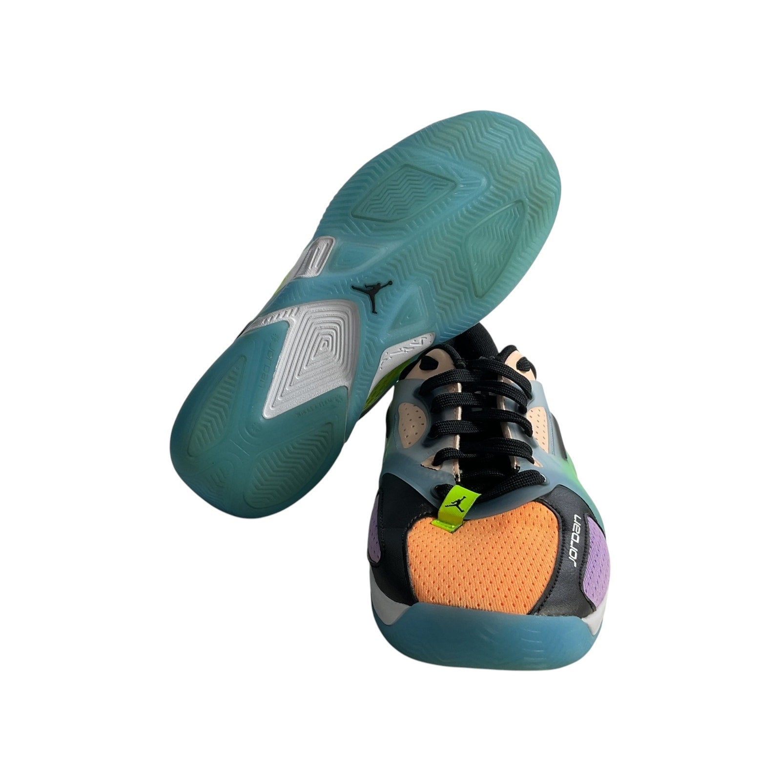 Tenis 6.5 (Jordan)