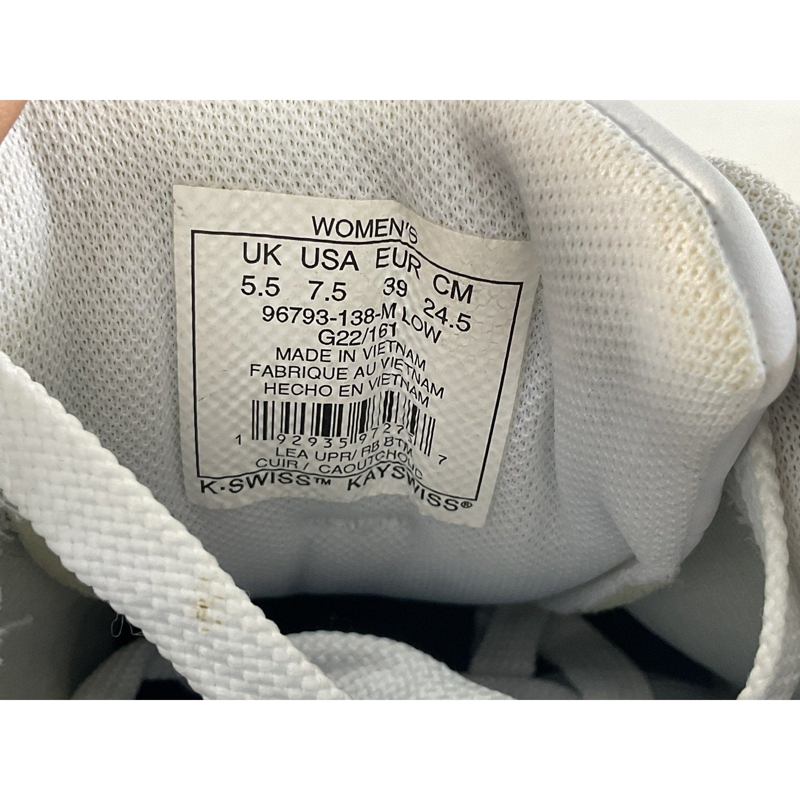 Tenis 7.5