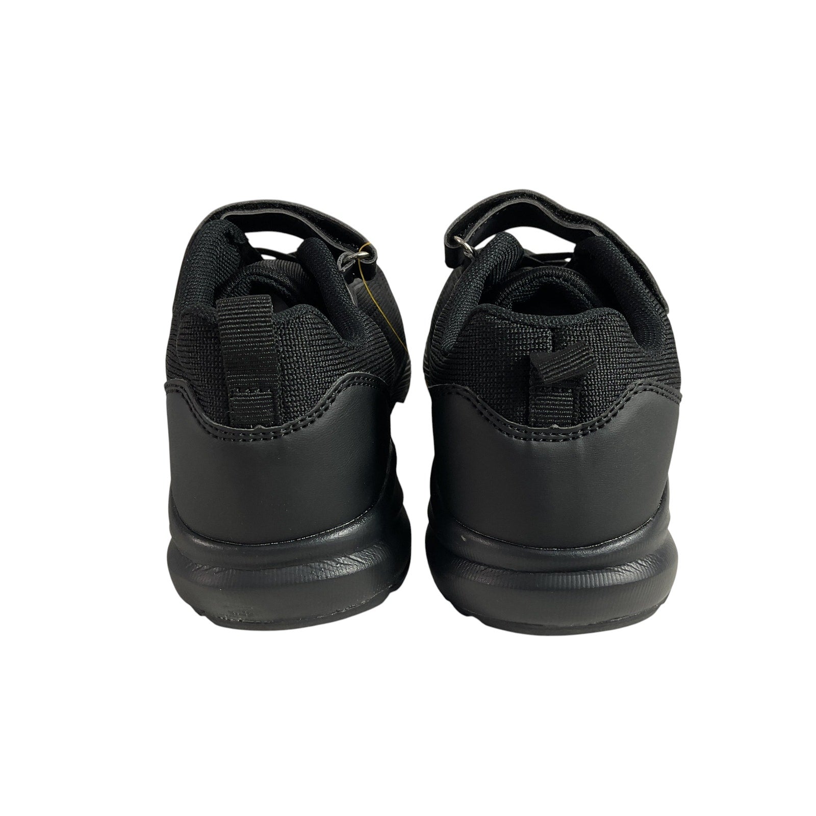 Tenis niño 4