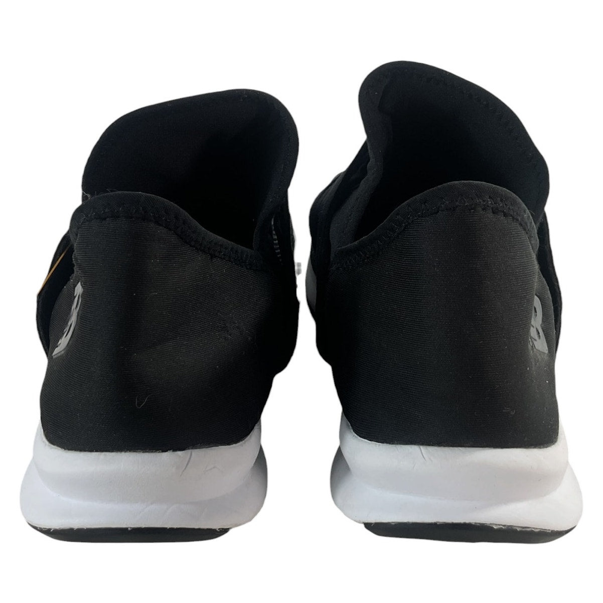Tenis 9.5 (New Balance)