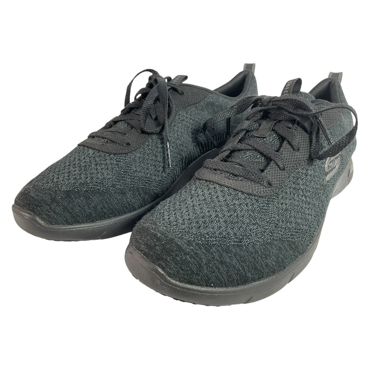 Tenis 10 (Skechers)