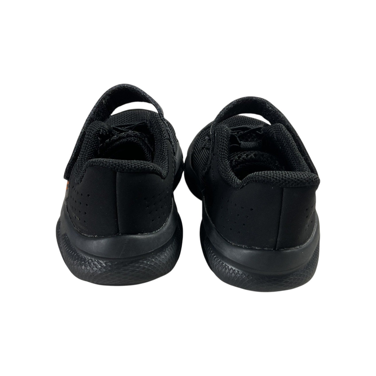 Tenis niño 5K (Under Armour)