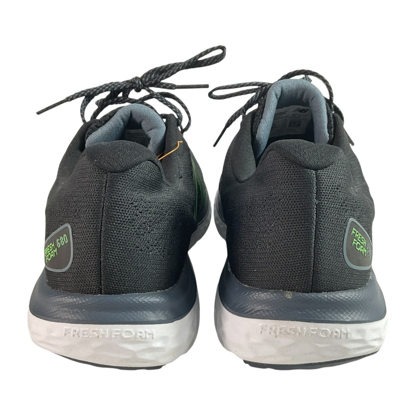 Tenis 9 (New Balance)