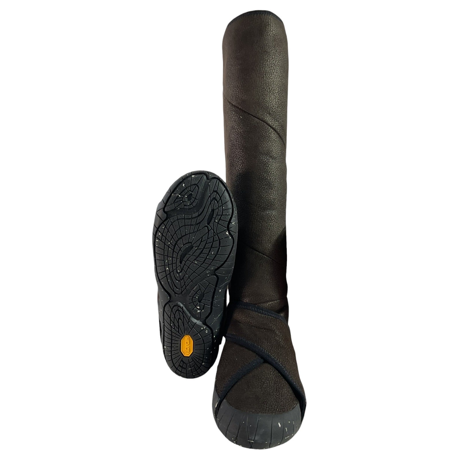 Bota 6 (vibram)