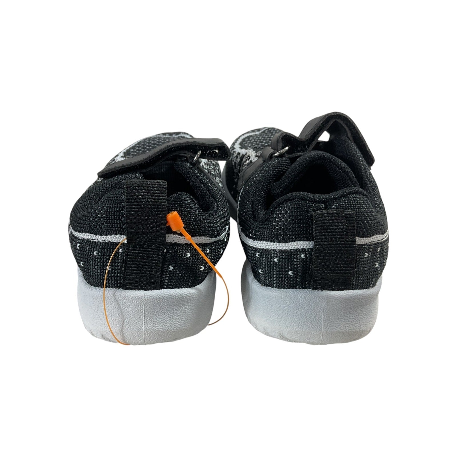 Tenis niño 6