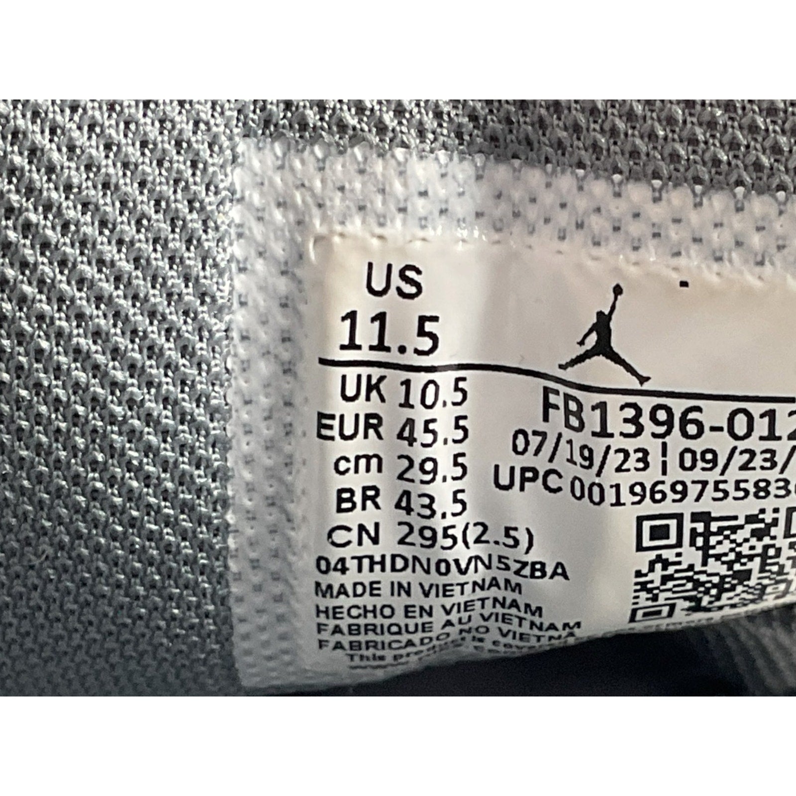 Tenis 11.5 (Jordan)