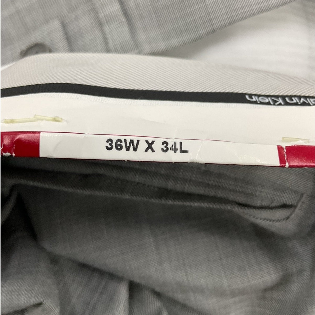 Pantalon 36x34 (Calvin Klein)
