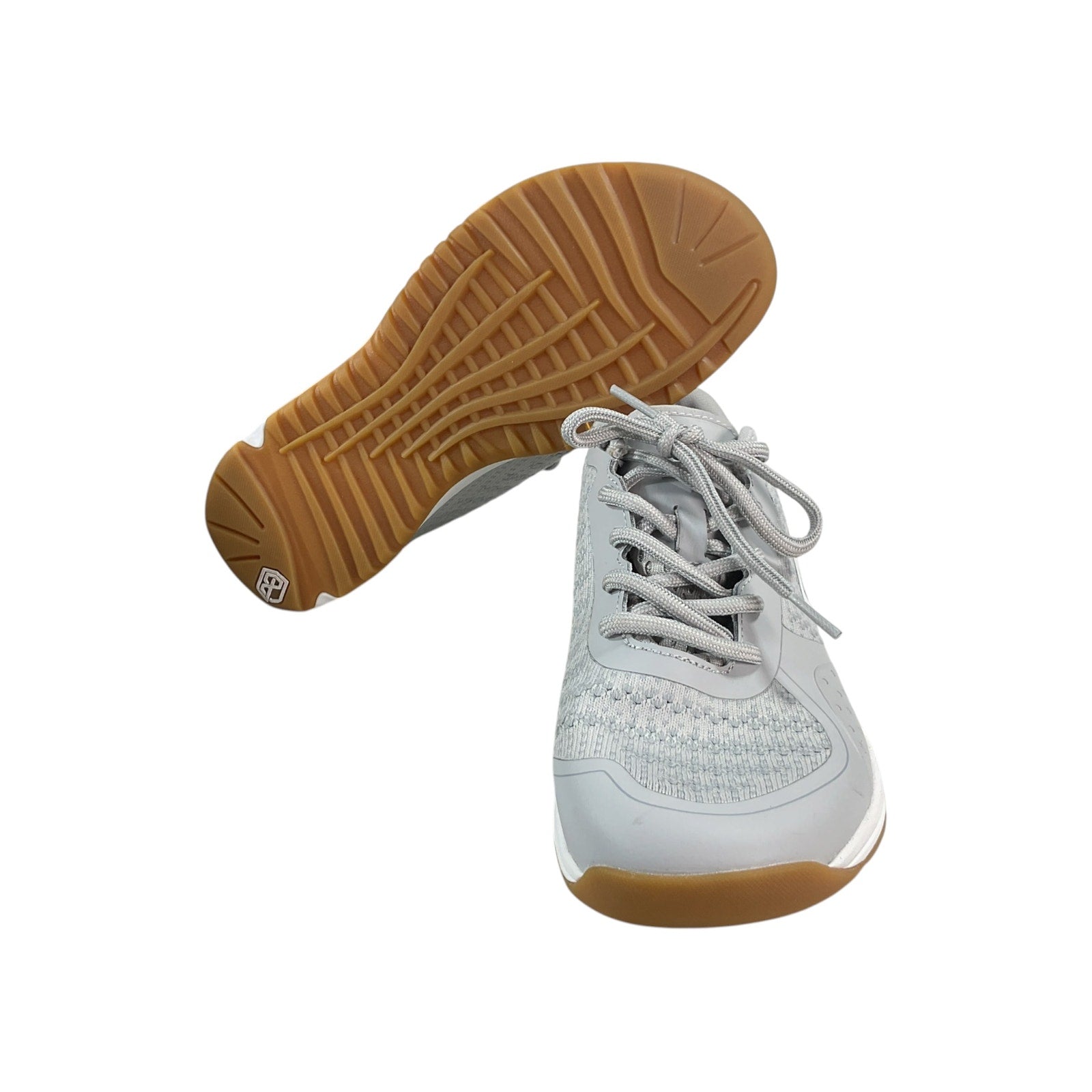 Tenis 7.5 (Born Primitive)