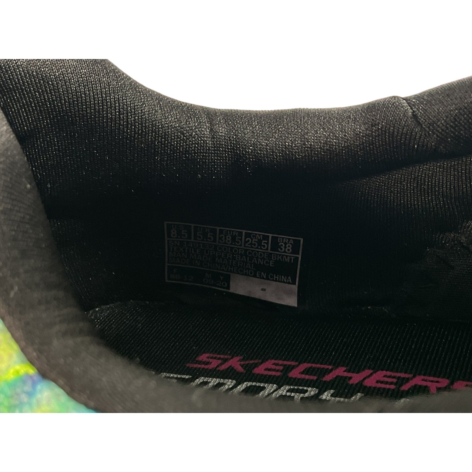 Tenis 8.5 (Skechers)
