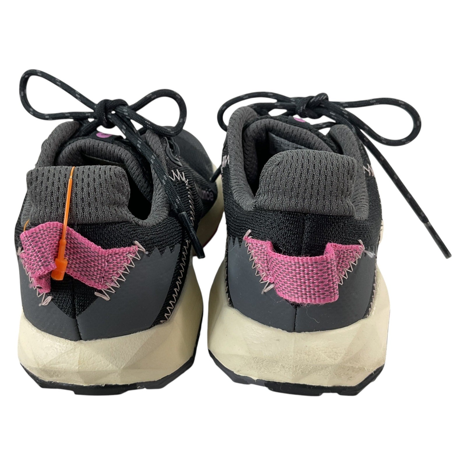 Tenis 4 (New Balance)