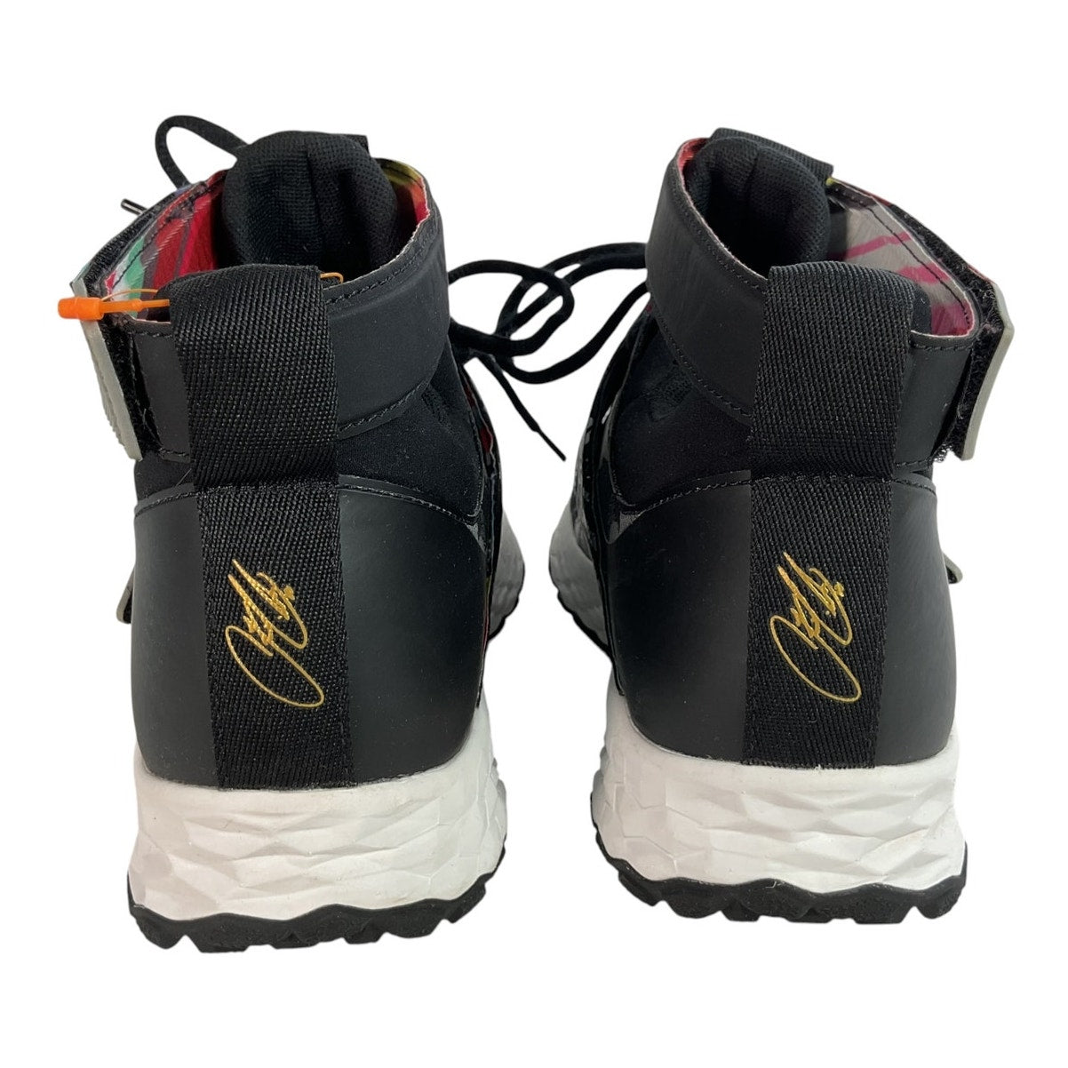 Tenis 8 (New Balance)
