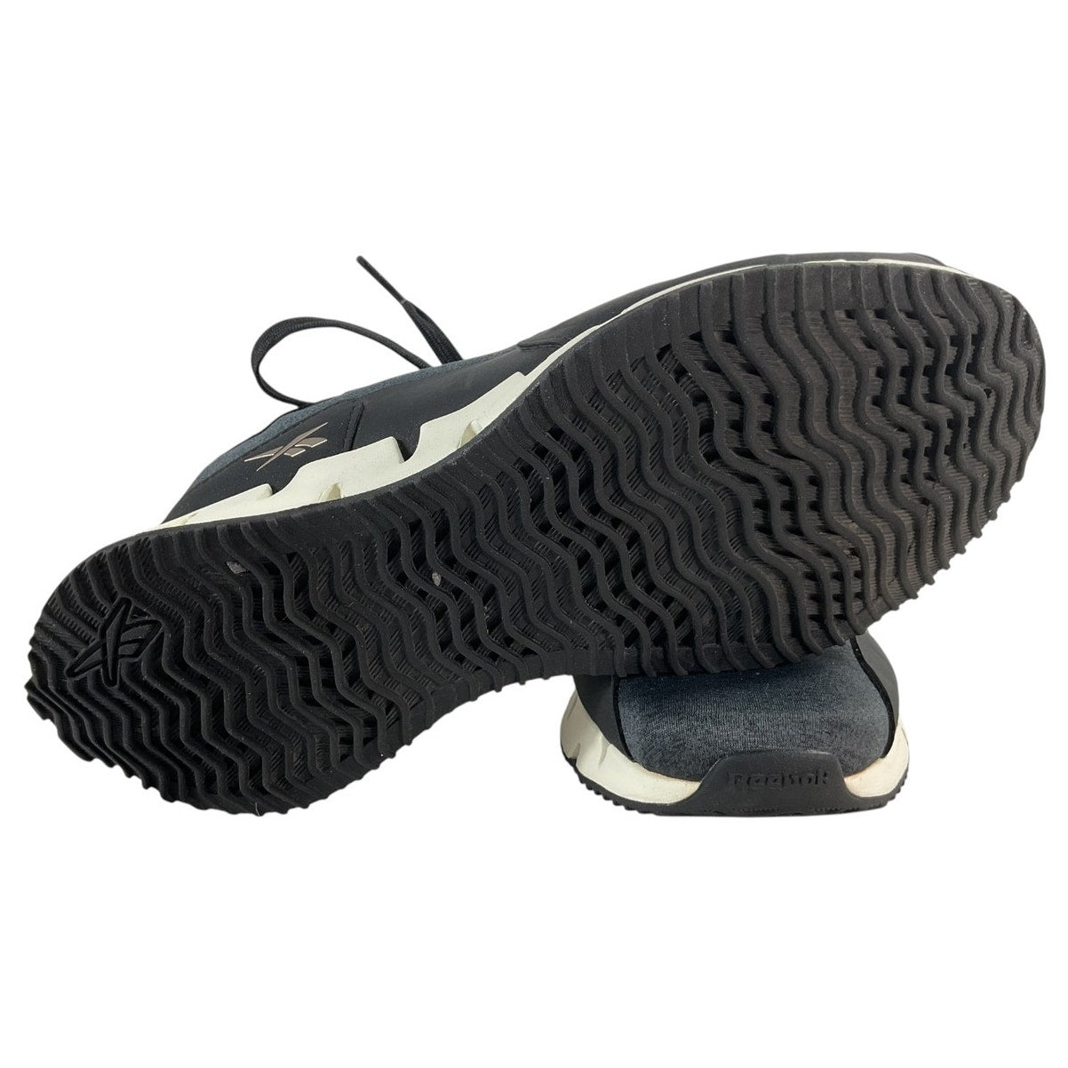 Tenis 8.5 (Reebok)