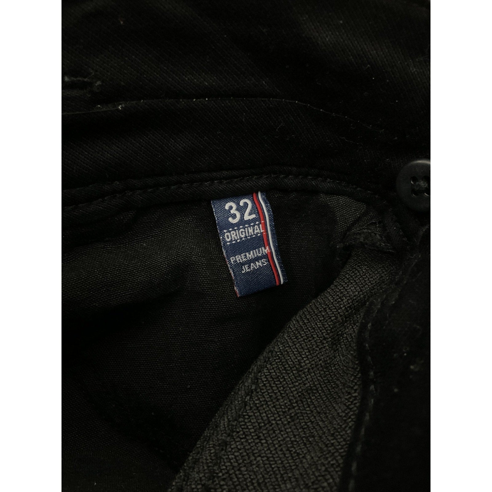 Short Niña 32 (Silver Cross)