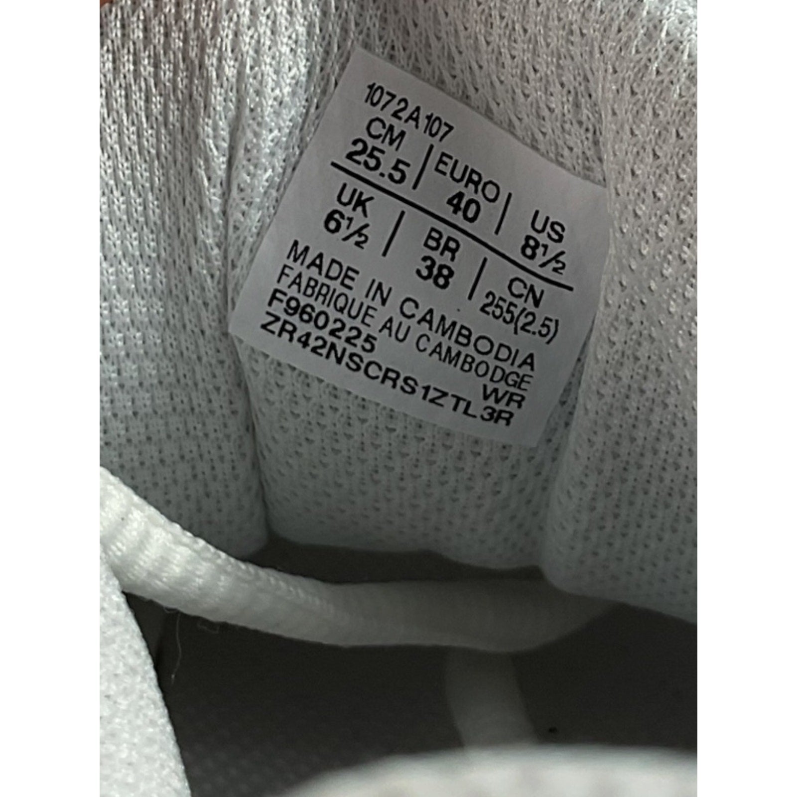 Tenis 8.5 (Asics)