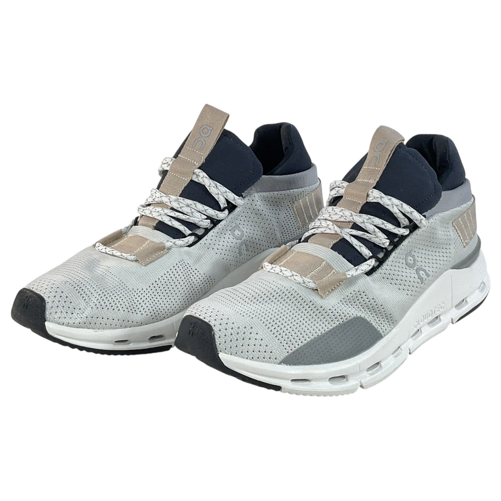 Tenis W7 (On Cloud)
