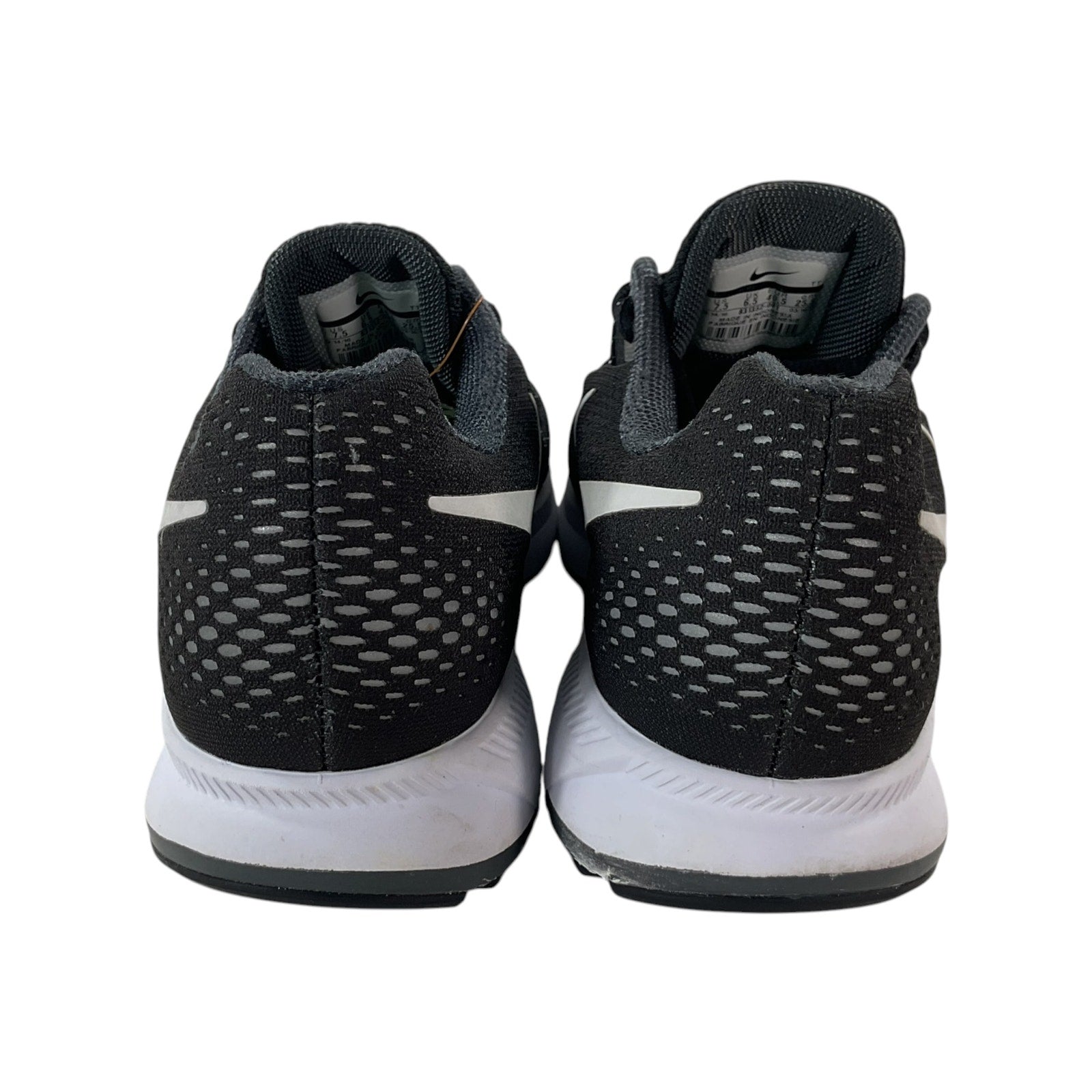 Tenis 7.5 (Nike)