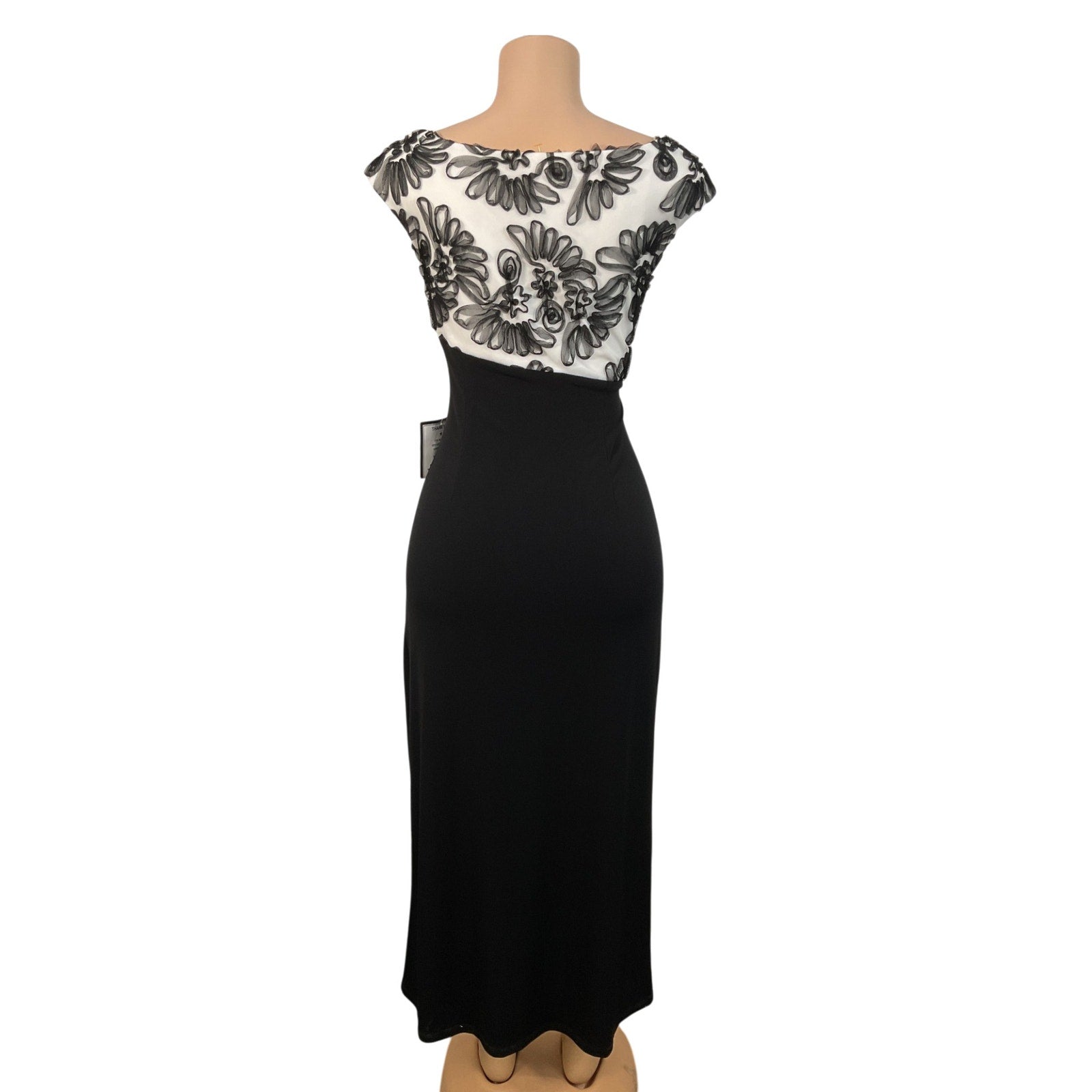 Vestido 10 (Connected Apparel)