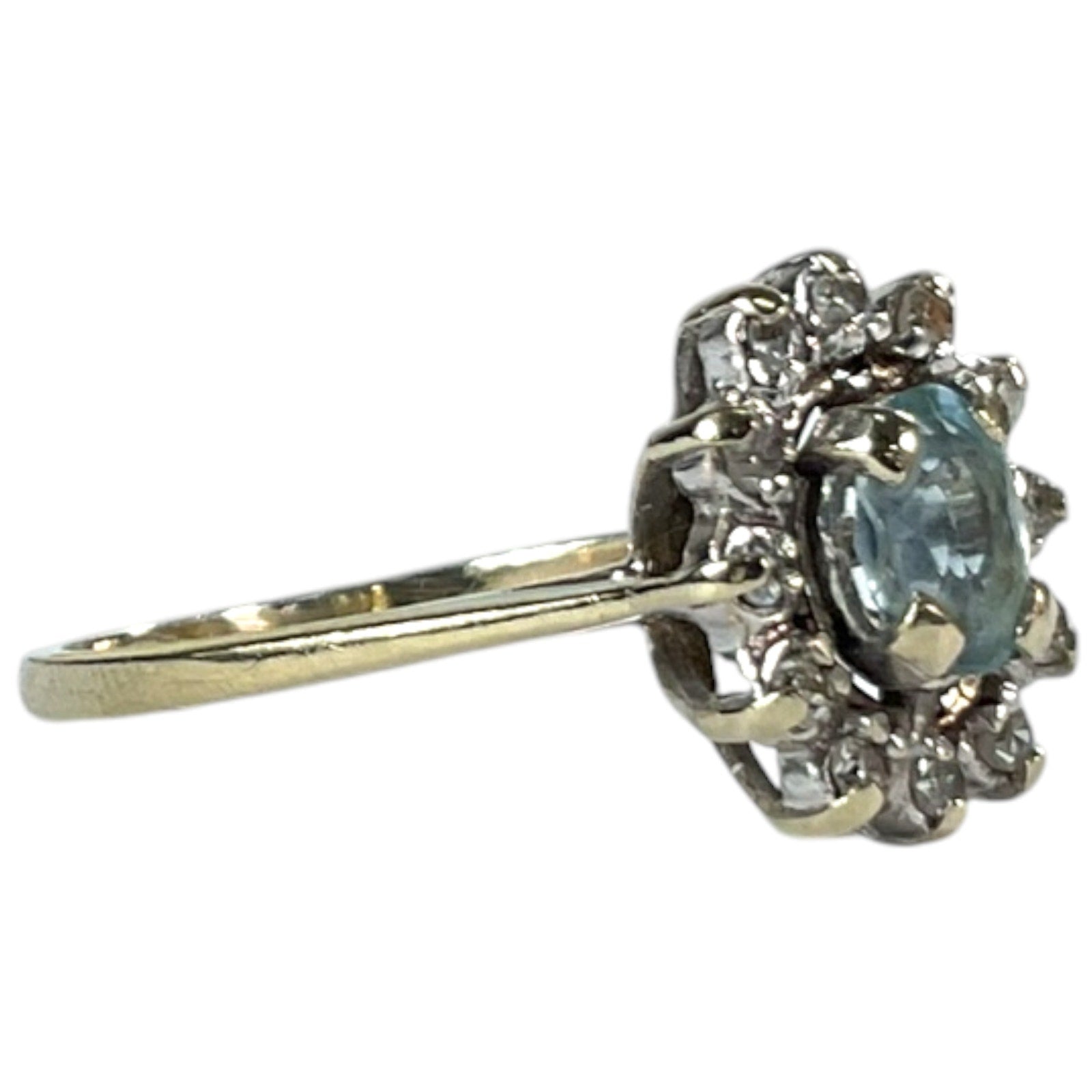 Anillo de oro