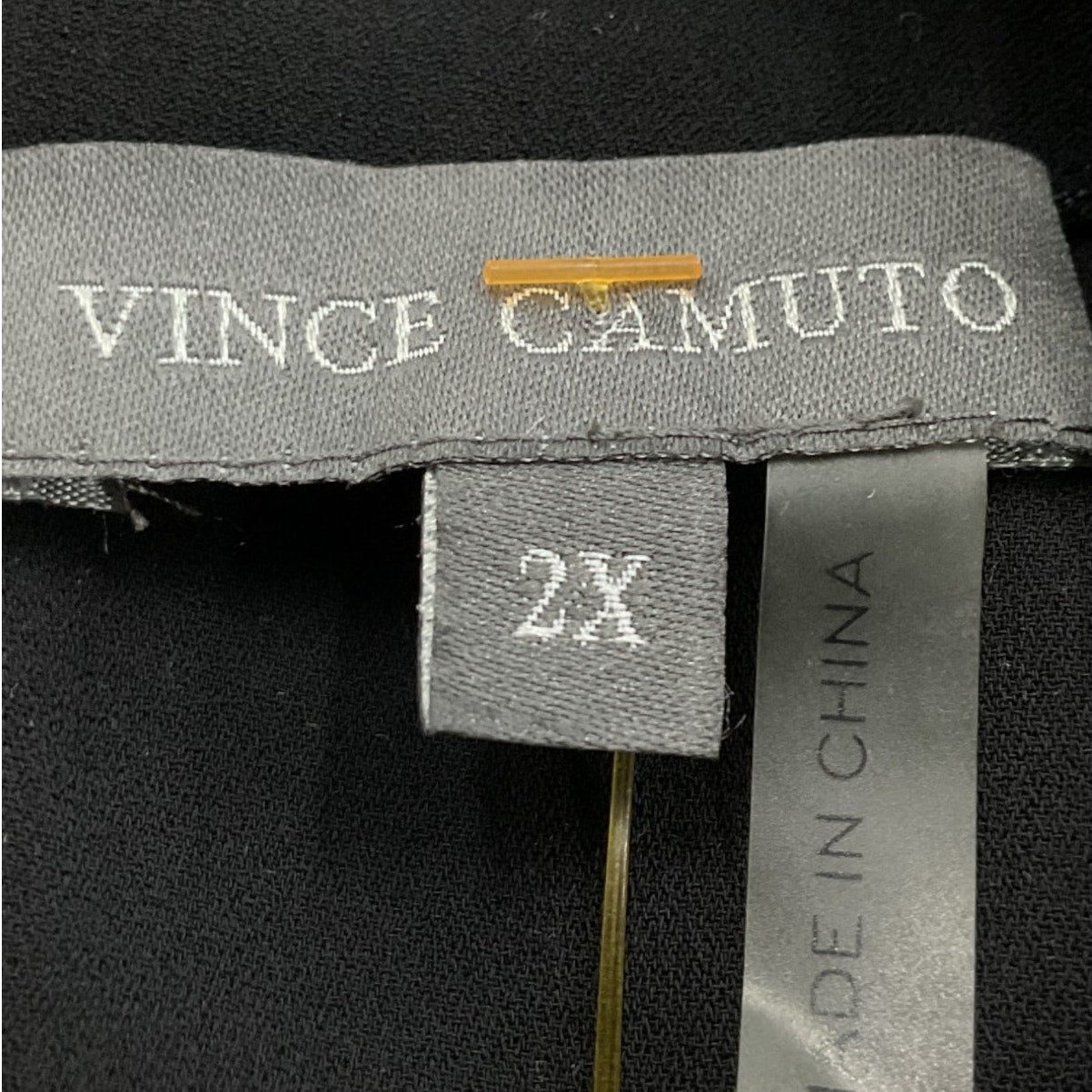 Blusa 2X (Vince Camuto)