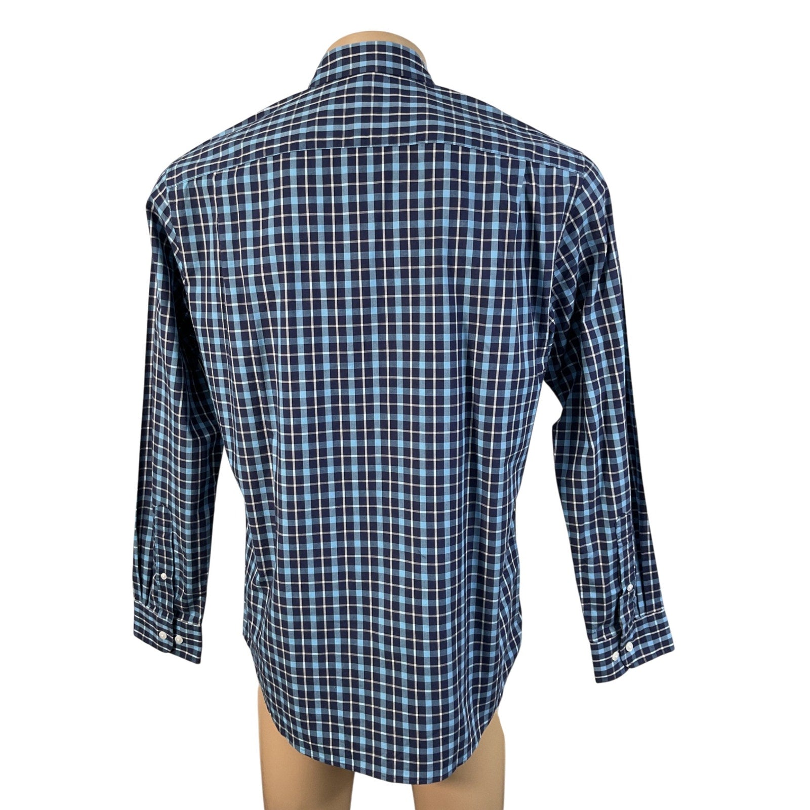 Camisa M (Amazon Essentials)
