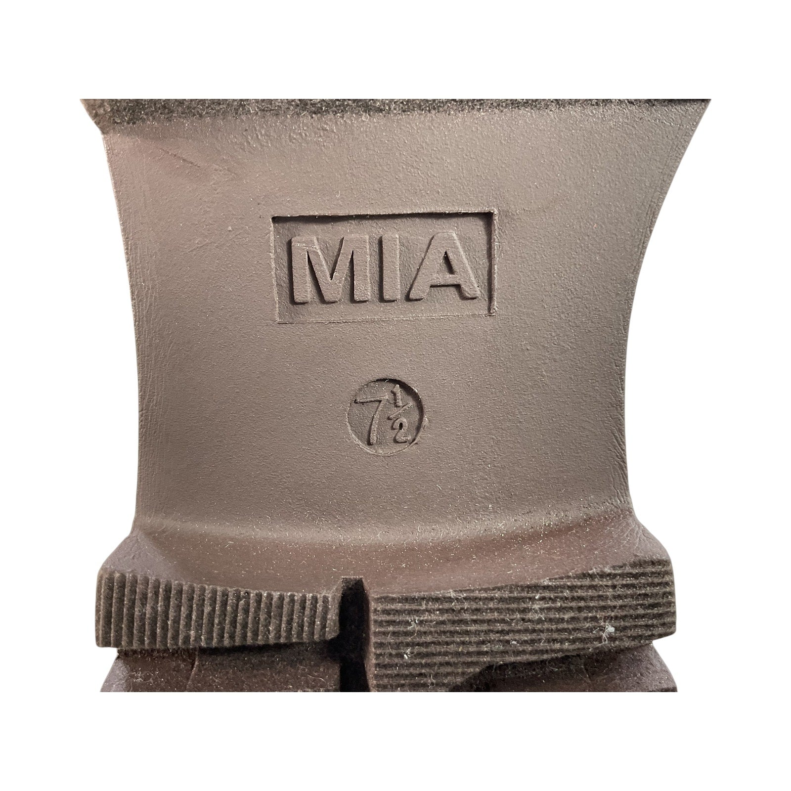 Zapato 7.5 (MIA)