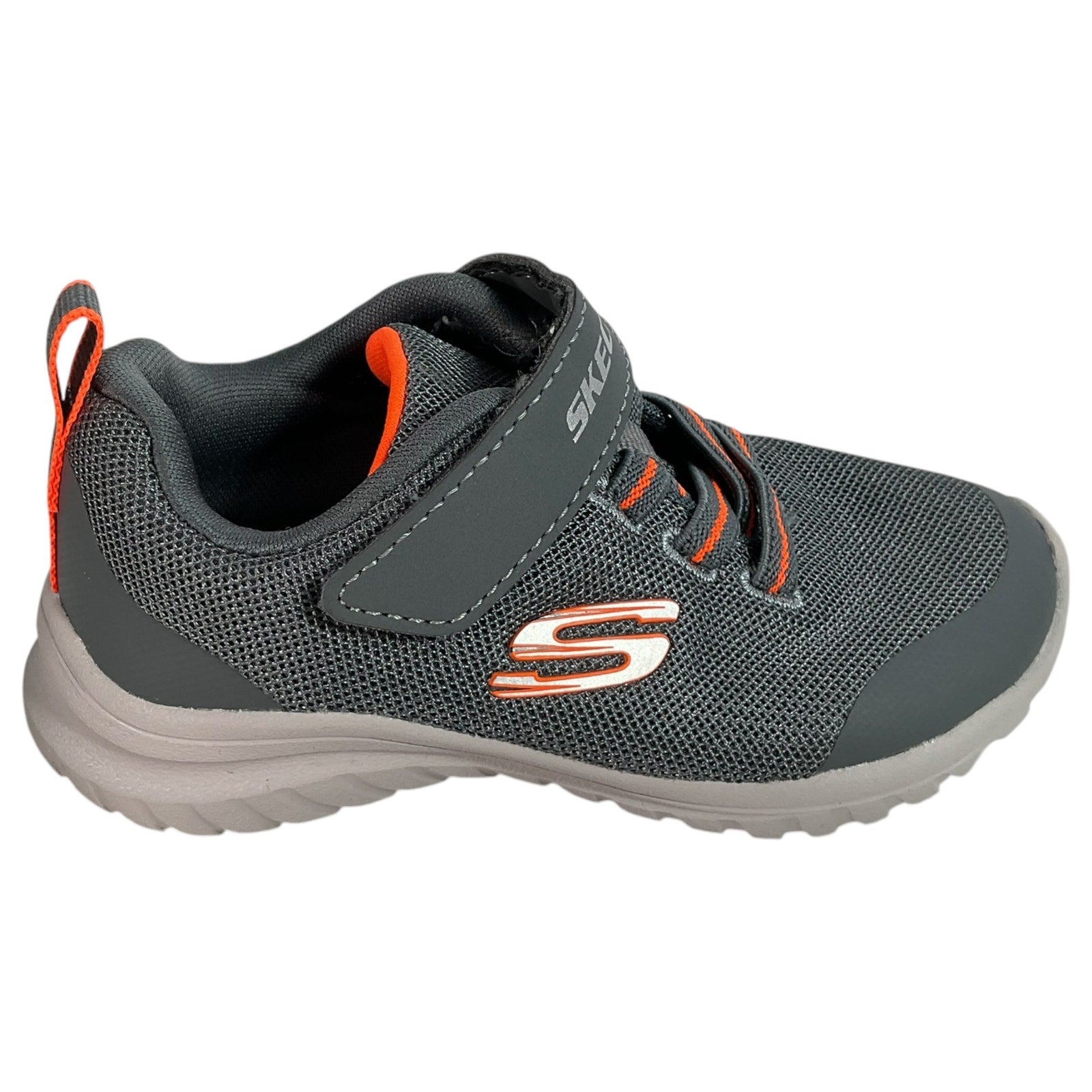 Tenis niño 8 (Skechers)