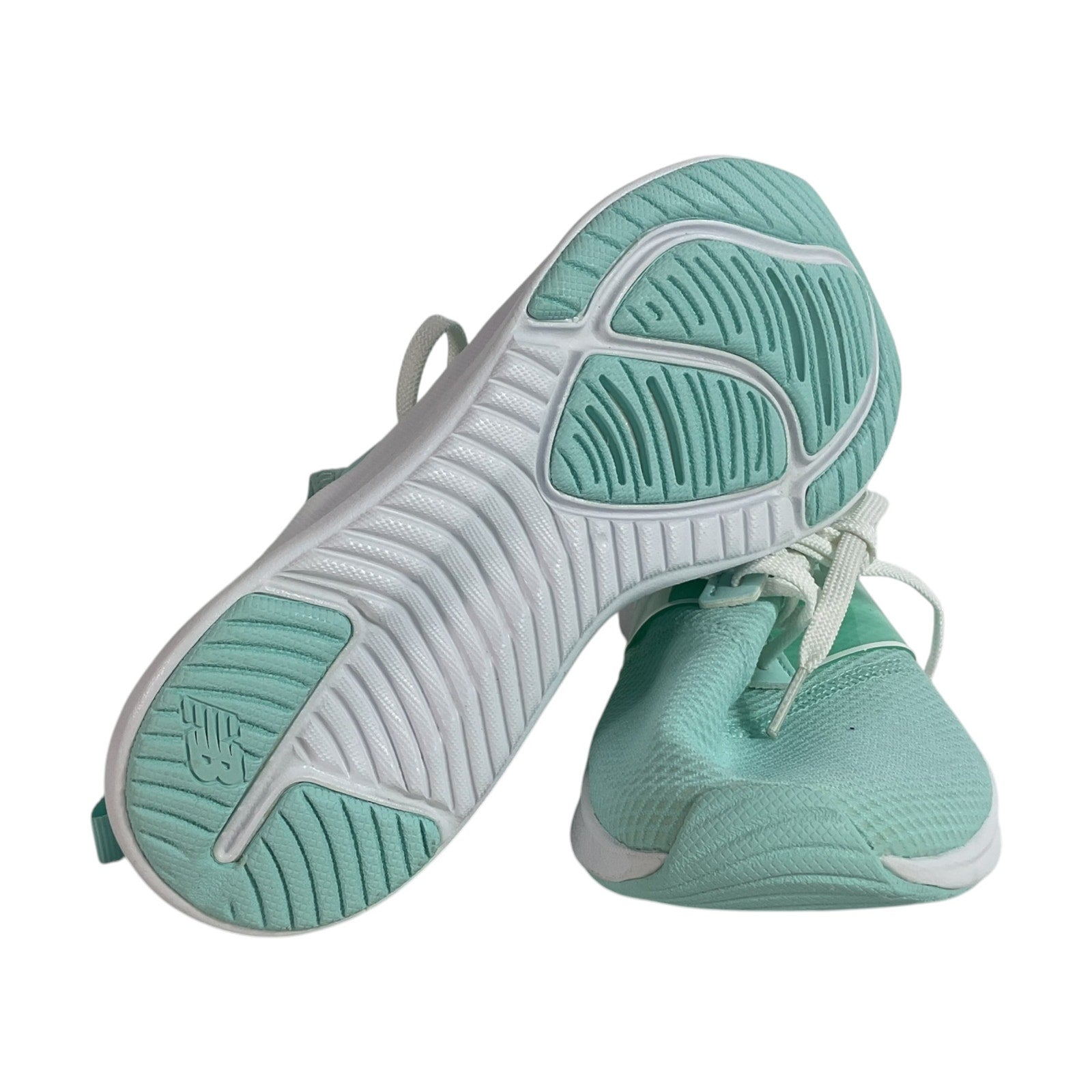 Tenis 8 (New Balance)