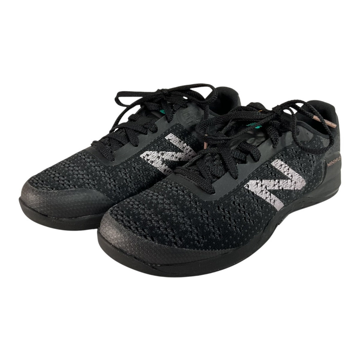 Tenis 9 (New Balance)