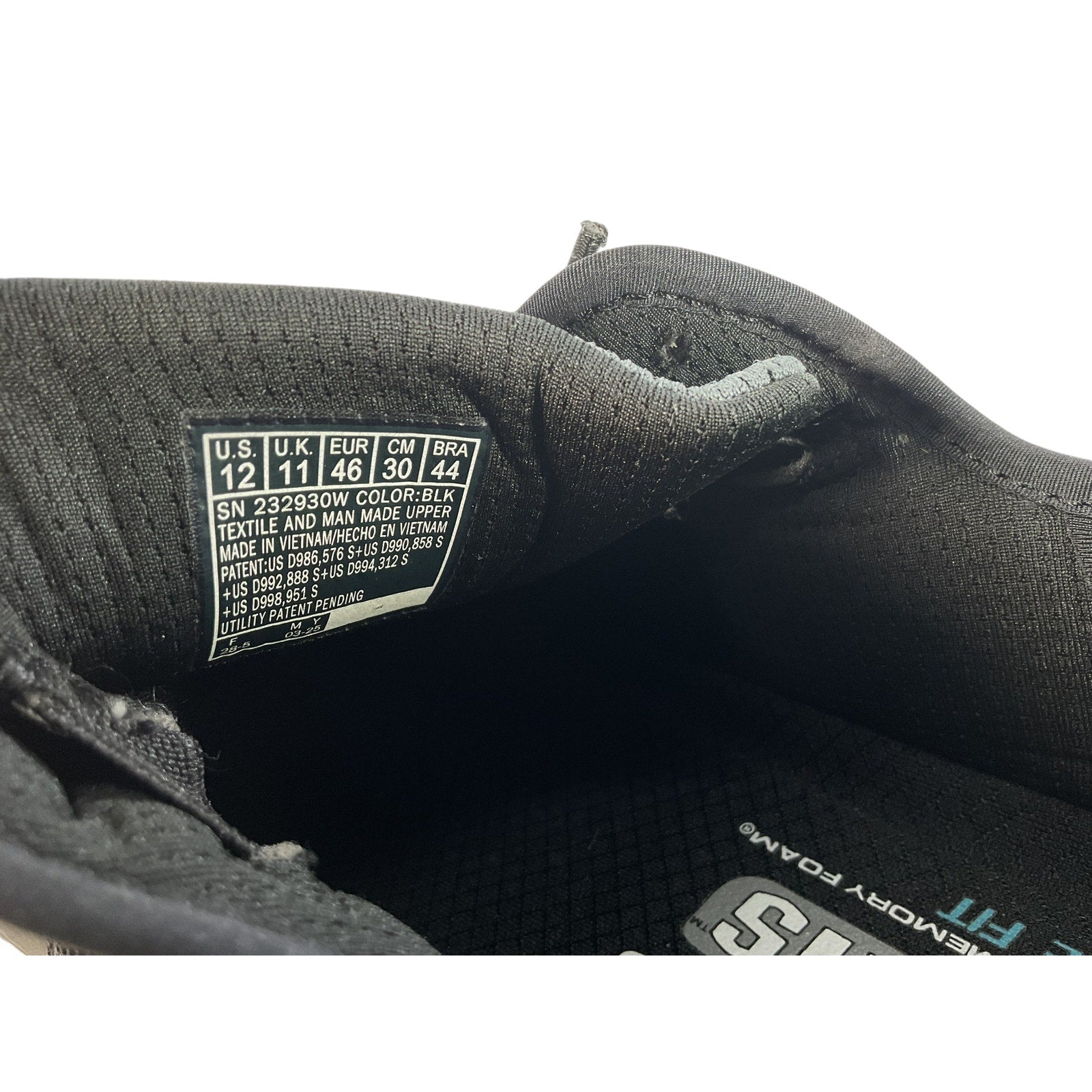 Tenis 12 (Skechers)