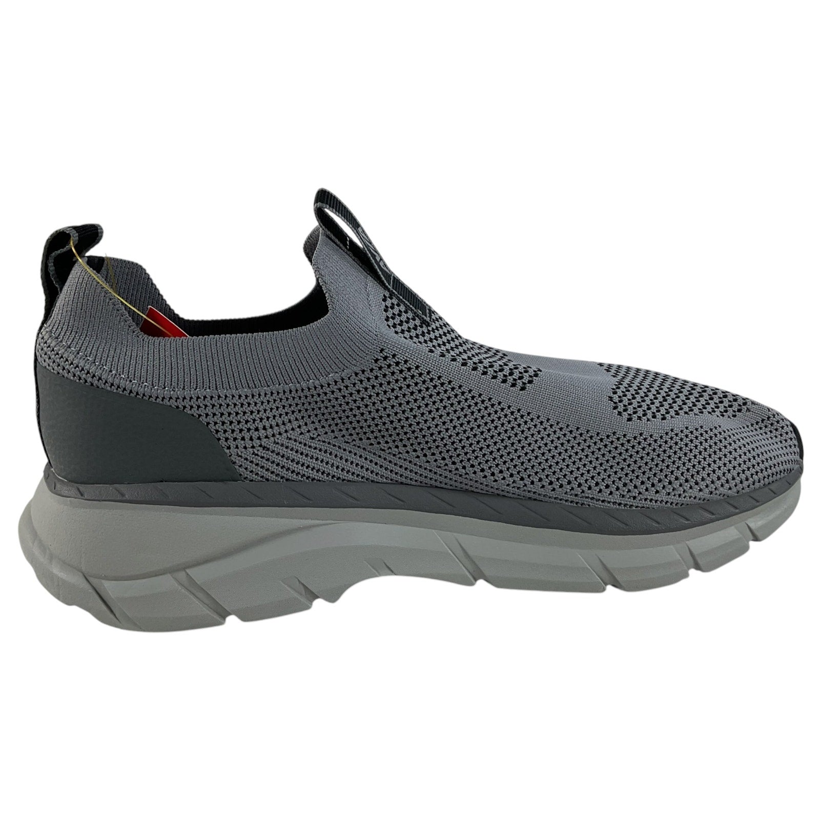 Tenis 8 (avia)