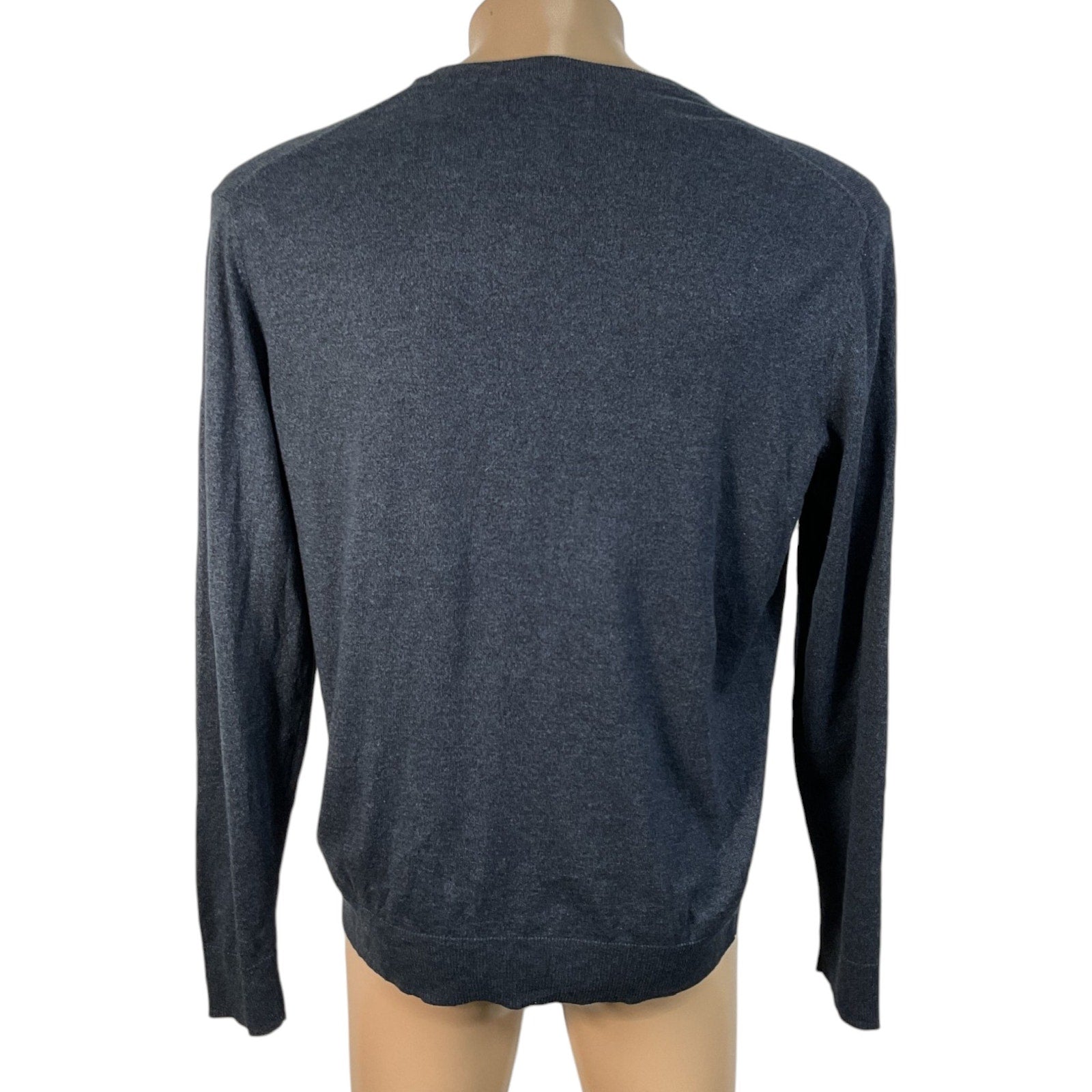 Sueter L (Old Navy)
