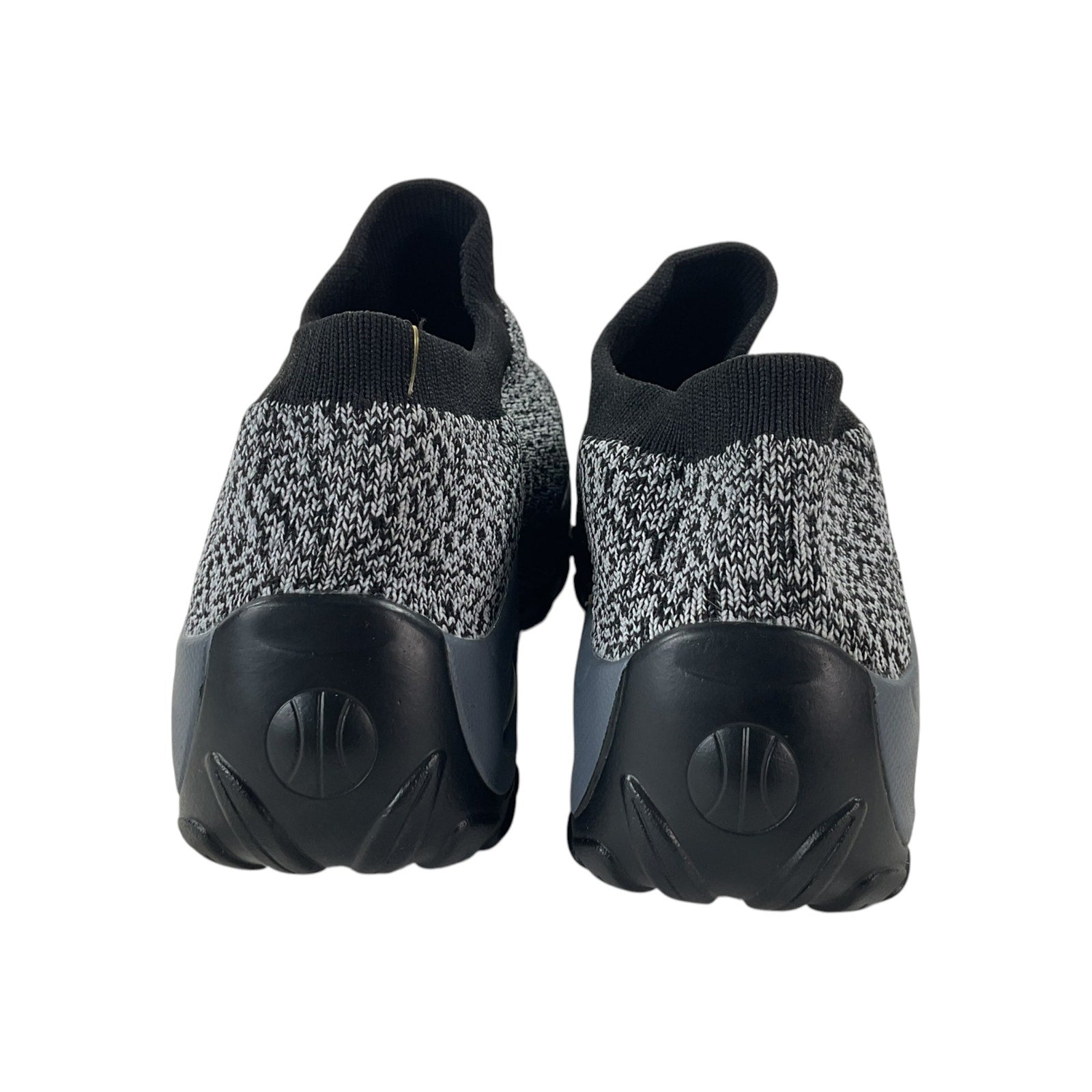 Tenis 6.5