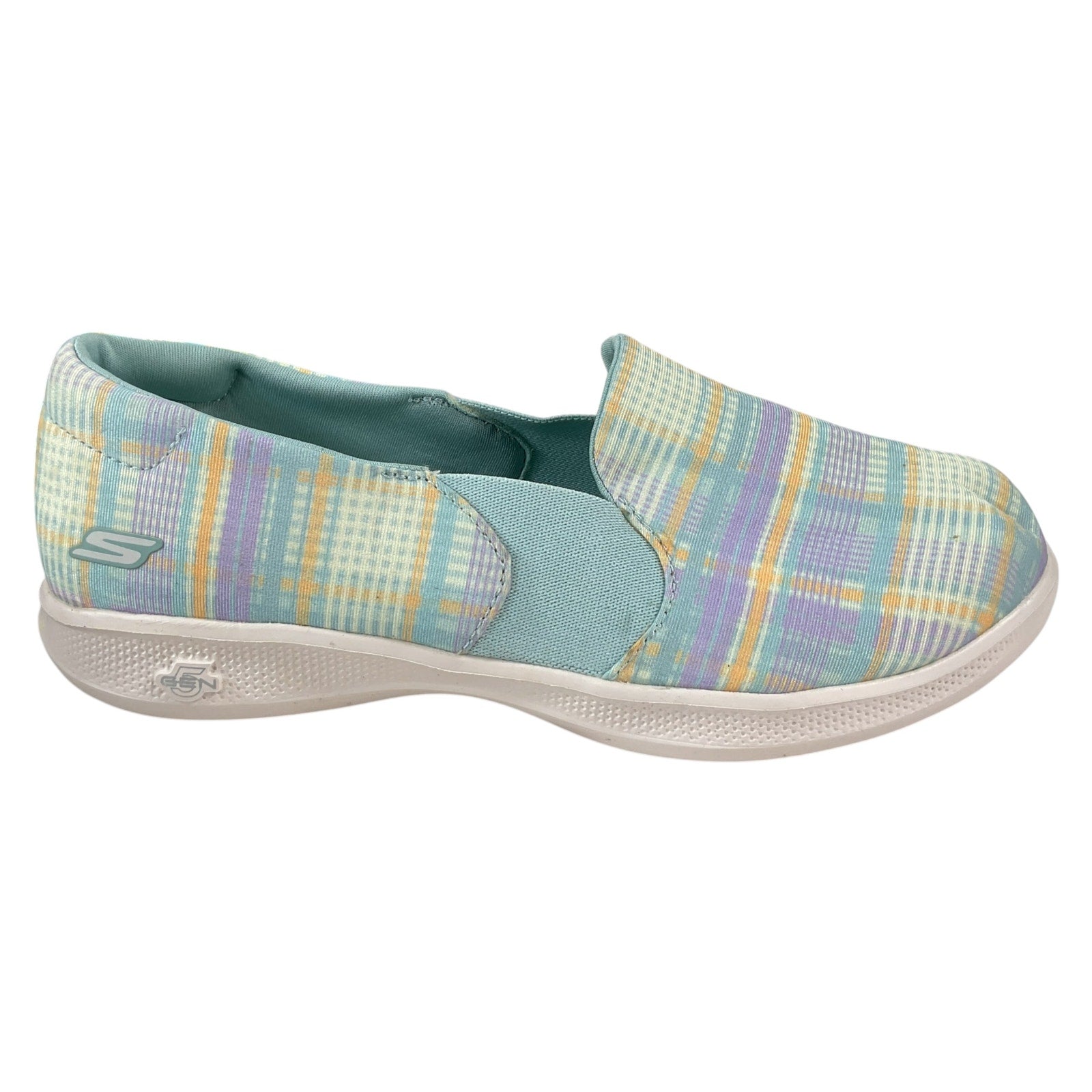 Zapato 7.5 (Skechers)