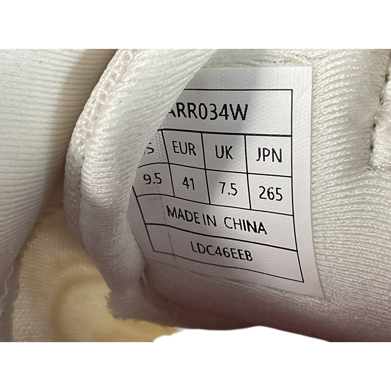 Tenis 9.5