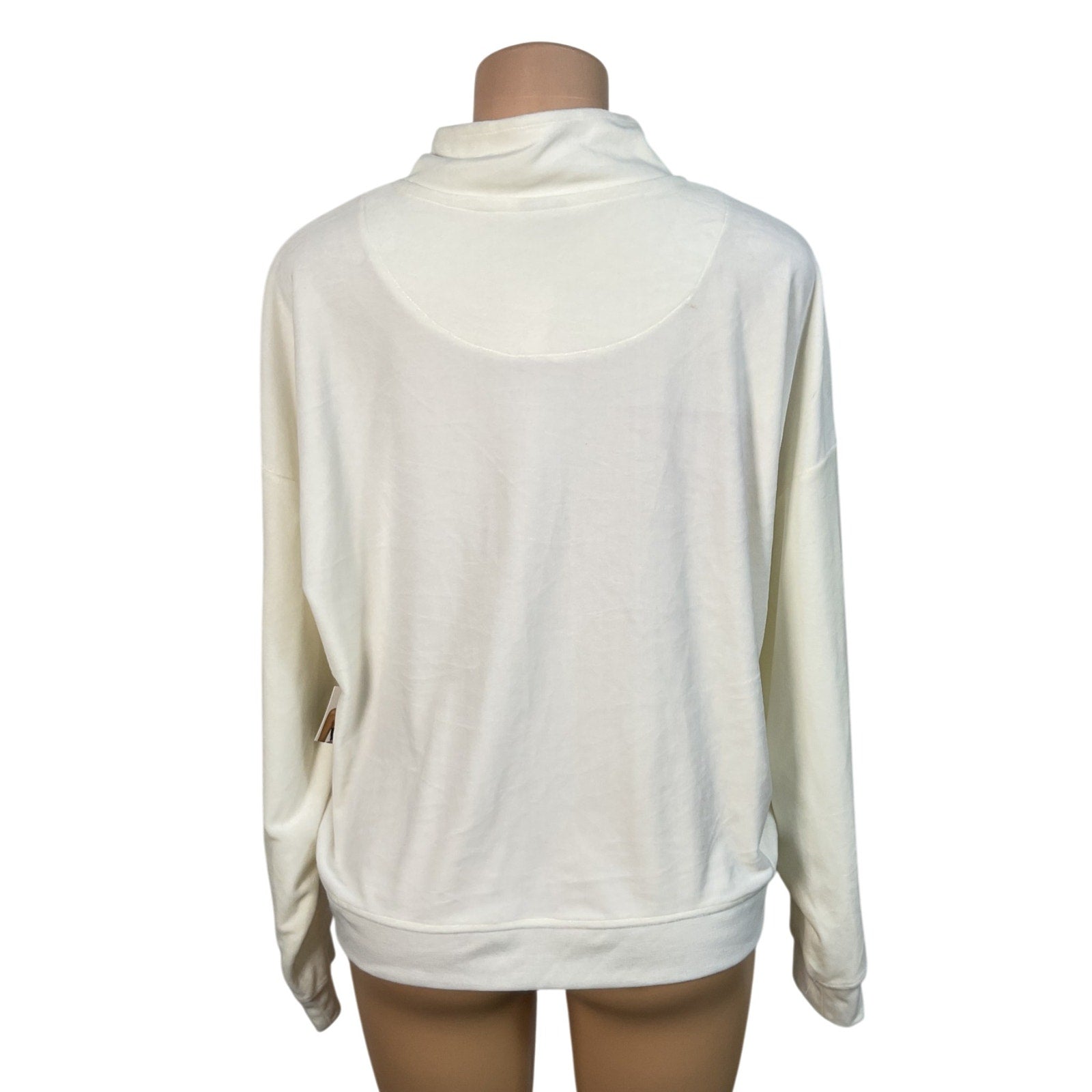 Sueter XL (AVIA)