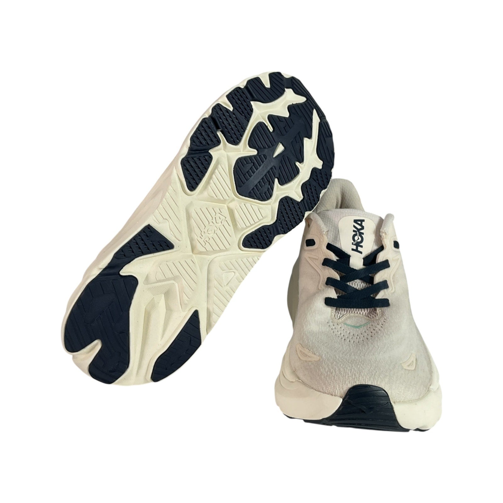 Tenis 8B (HOKA)