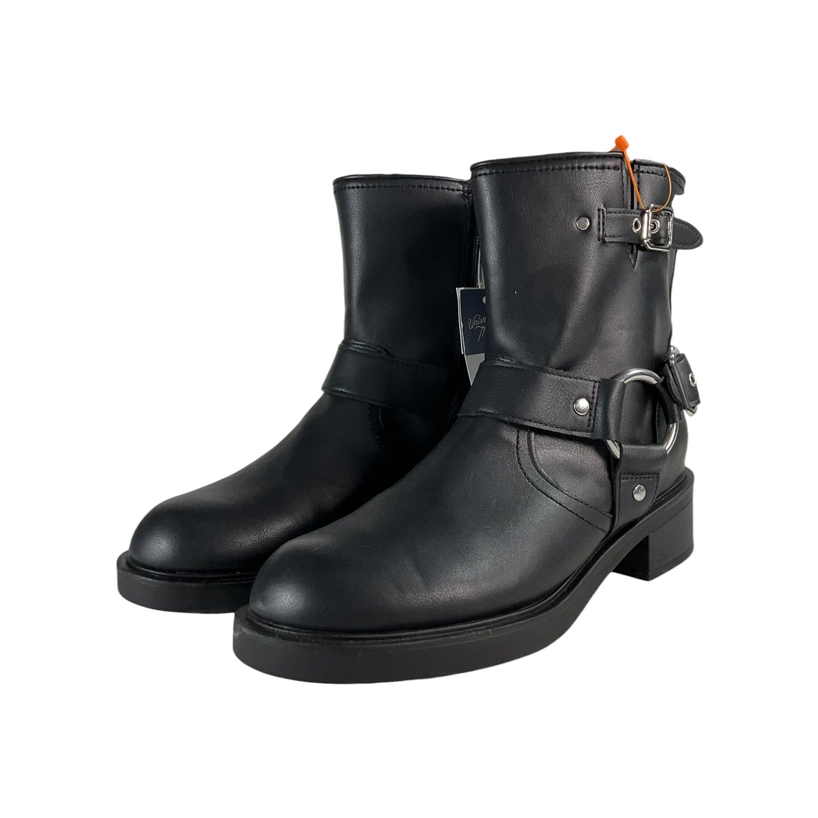 Bota 9 (Universal Thread)