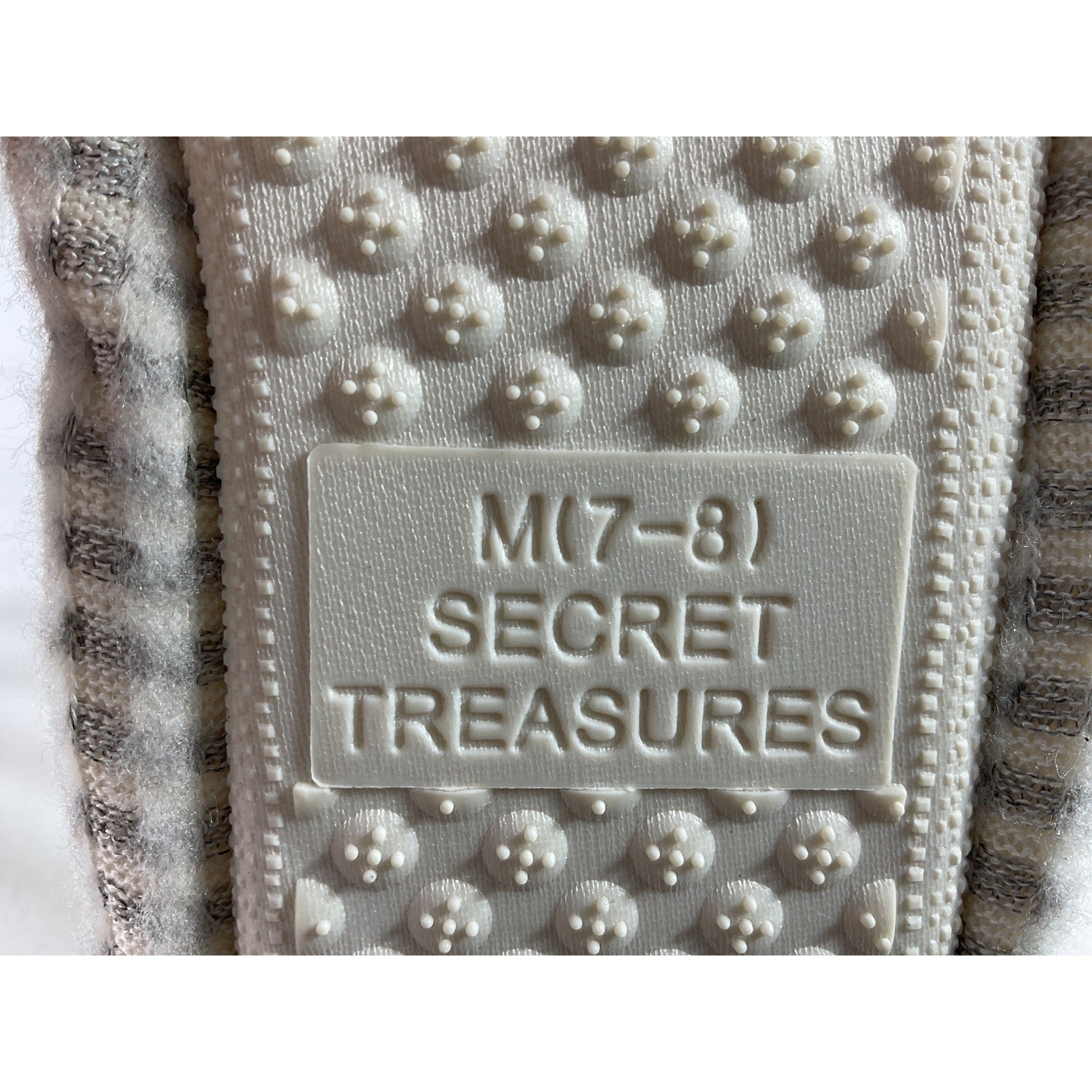 Pantufla 7-8 (Secret treasures)
