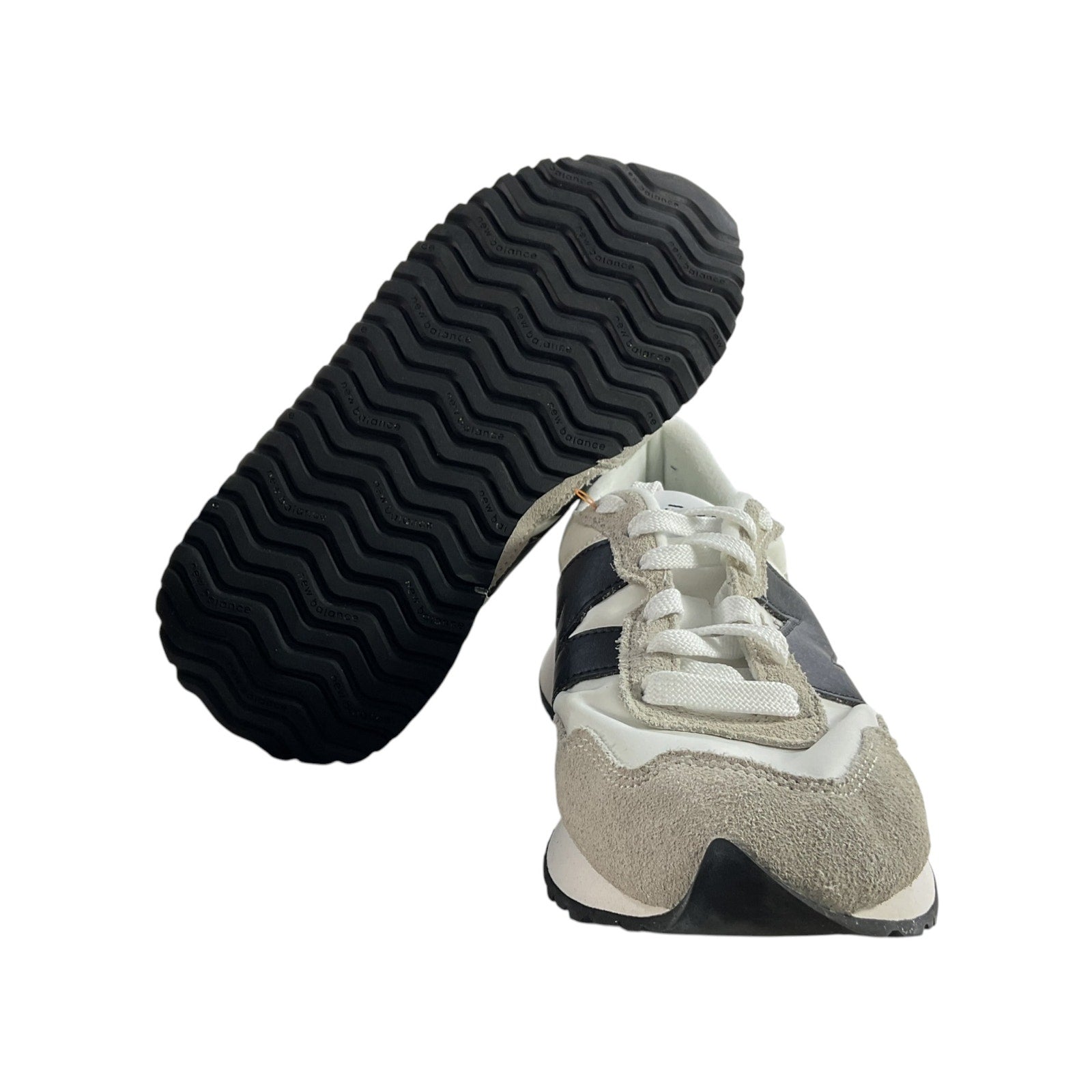 Tenis 8.5 (New Balance)