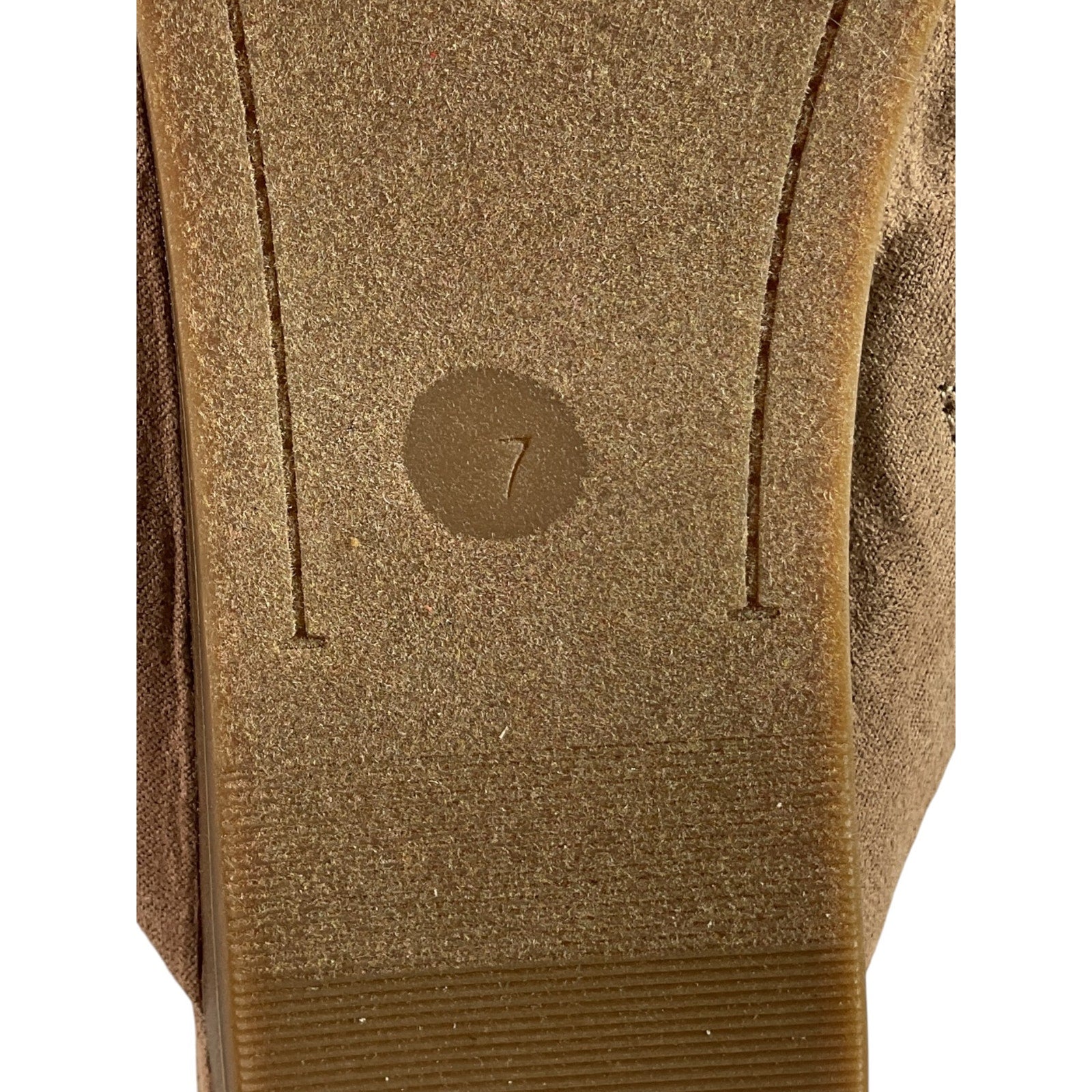 Zapatilla 7 (Old Navy)