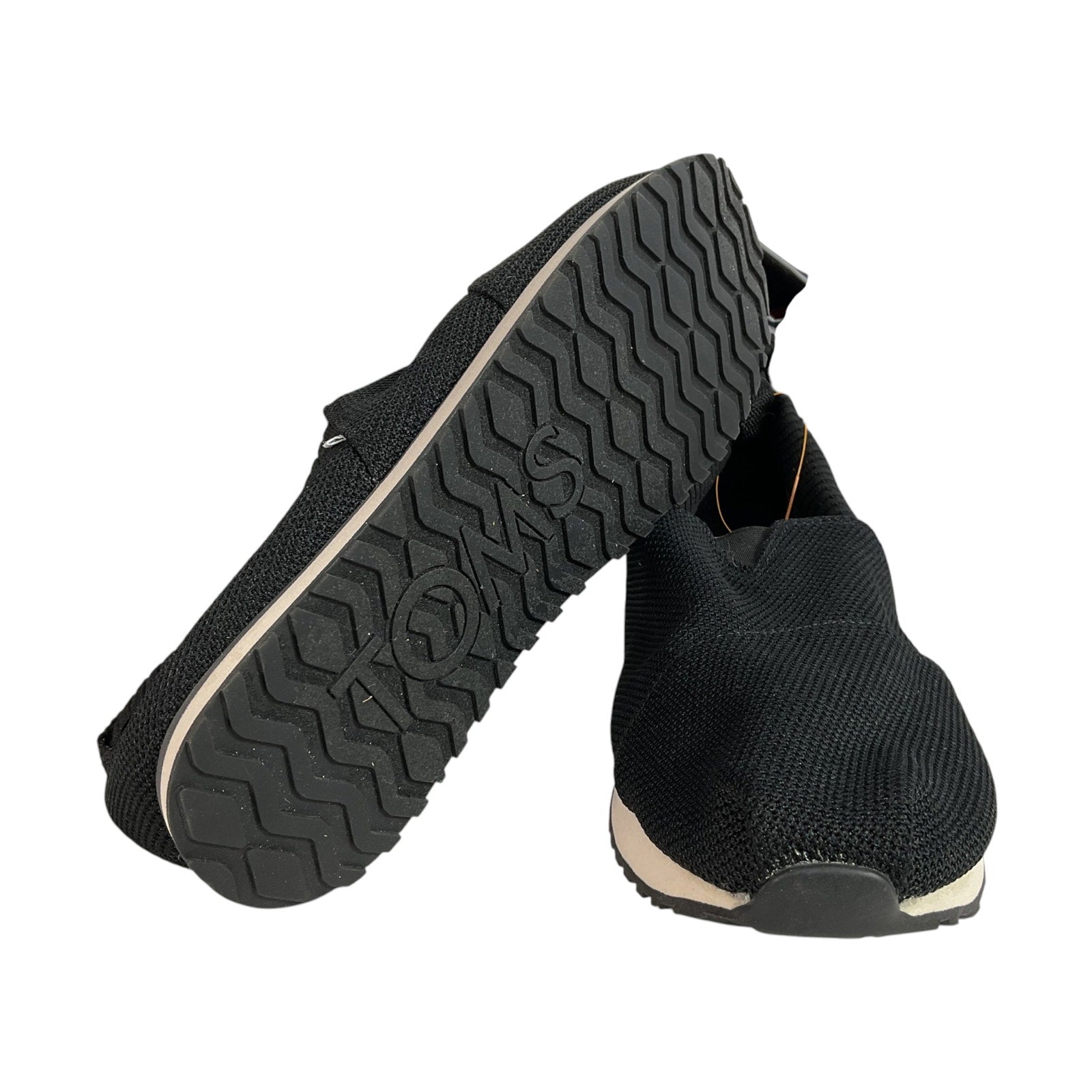 Zapato 11 (TOMS)
