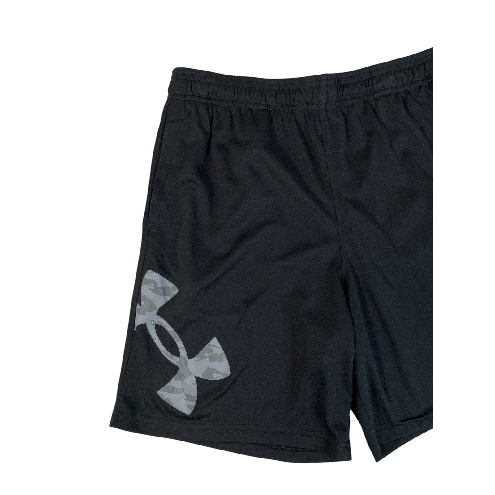 Short Niño XL (Under Armour)