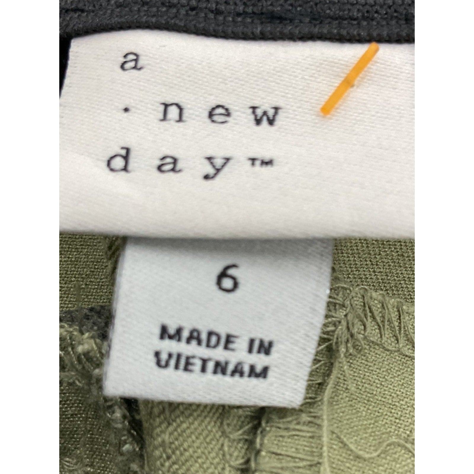 Pantalón 6 (a new day)