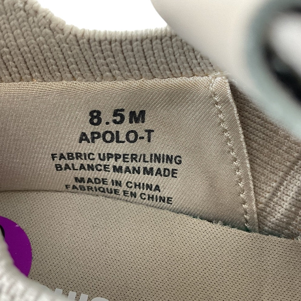 Tenis 8.5