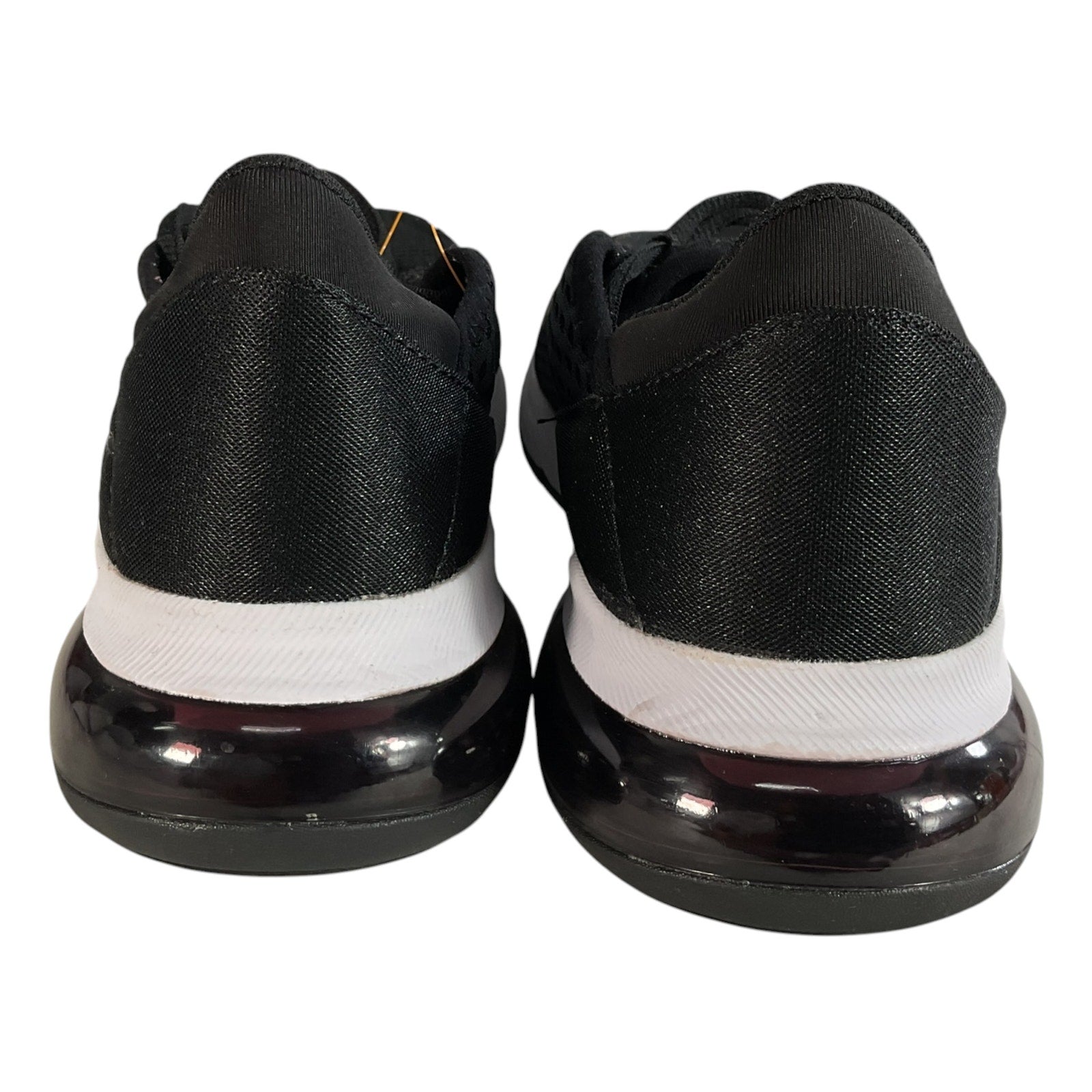 Tenis 9