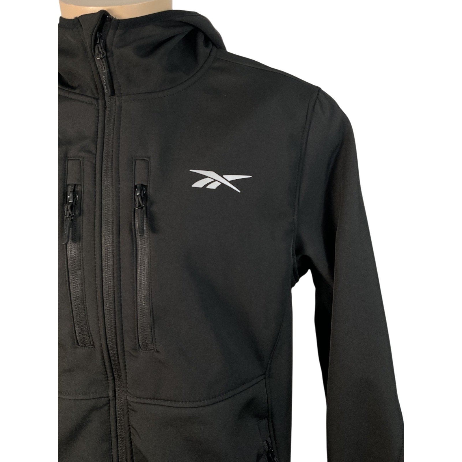 Sueter M (Reebok)