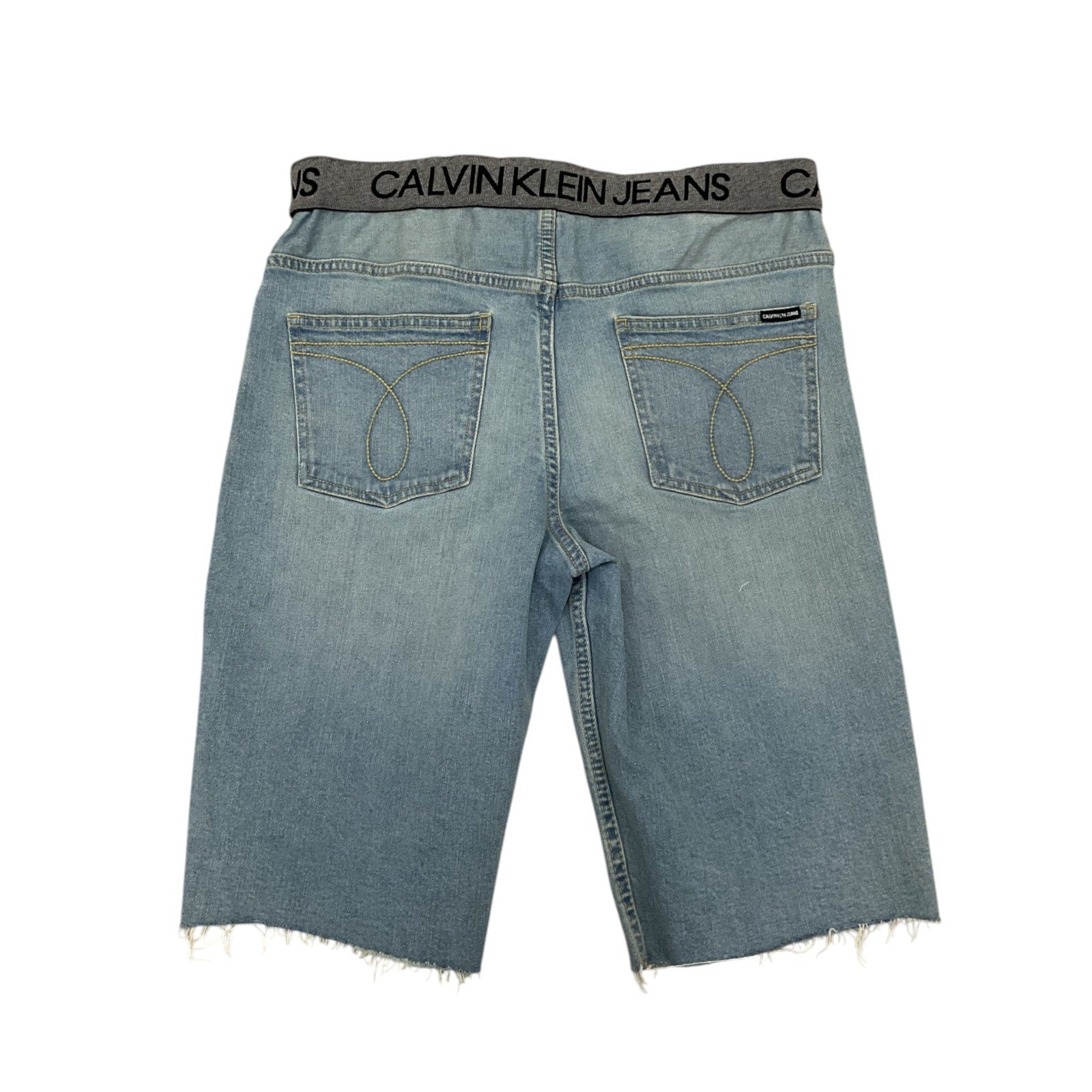 Short niño 18 (Calvin Klein)